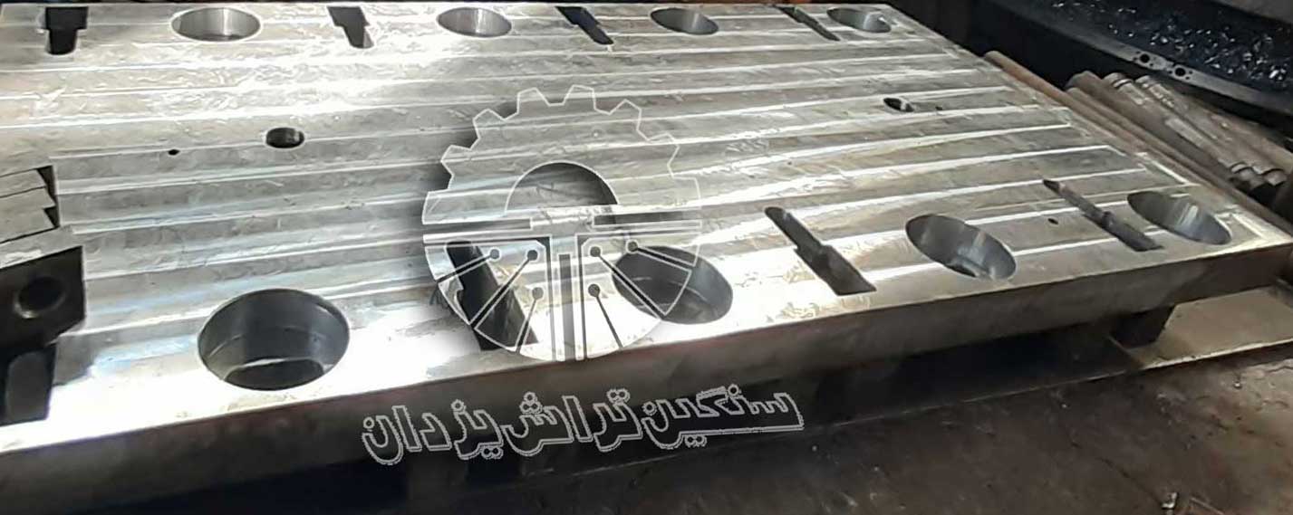 نمونه ای از خدمات بورنیگ CNC سنگین تراش یزدان